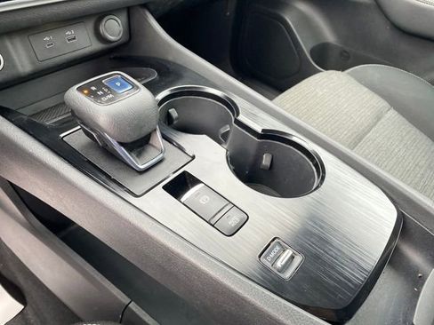 Used 2021 Nissan Rogue S image 10