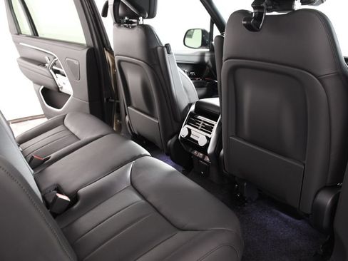 New 2026 Land Rover Range Rover Long Wheelbase SE AWD/4WD image 21