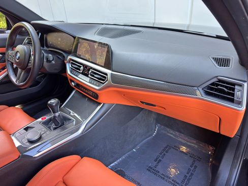 Used 2022 BMW M3 RWD image 16