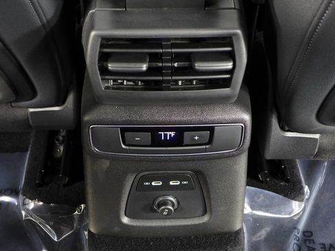 Used 2023 Audi Q4 e-tron Premium Plus w/ Premium Plus image 24