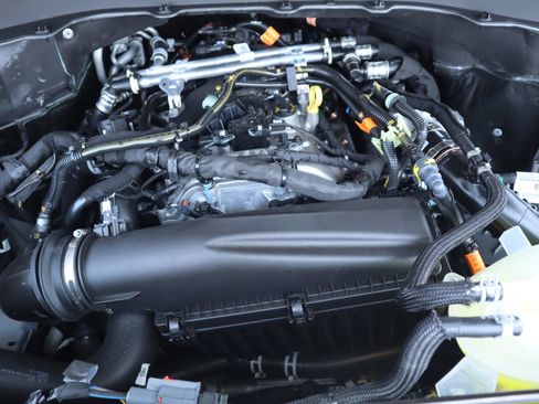 New 2026 Ford Explorer Active RWD image 20