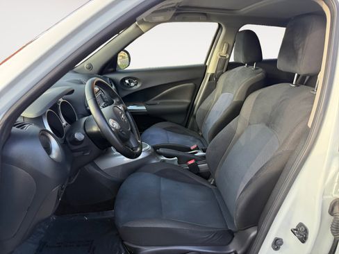 Used 2014 Nissan Juke SV w/ Navigation Package image 10