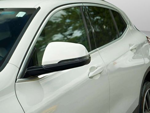 Used 2022 BMW X2 xDrive28i w/ Convenience Package image 57