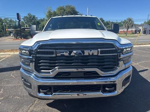 New 2026 RAM 2500 Tradesman w/ Chrome Appearance Group AWD/4WD image 9