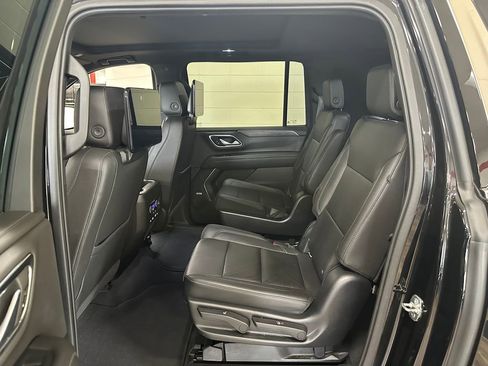 Used 2021 Chevrolet Suburban LT w/ Rear Media and Nav Package AWD/4WD image 35