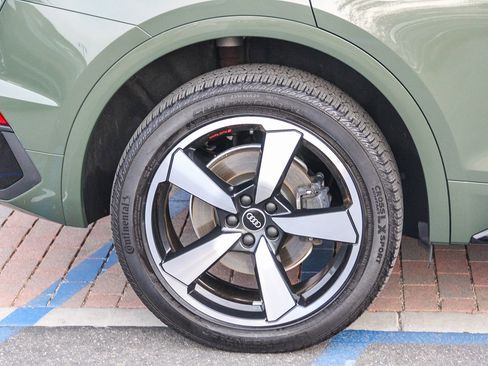 Certified 2023 Audi Q5 2.0T Premium Plus w/ Premium Plus Package image 10