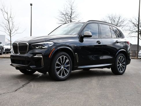Used 2020 BMW X5 M50i w/ Premium Package image 3