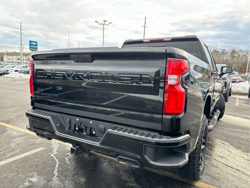 Certified 2021 Chevrolet Silverado 1500 LT Trail Boss w/ Convenience Package II image 36