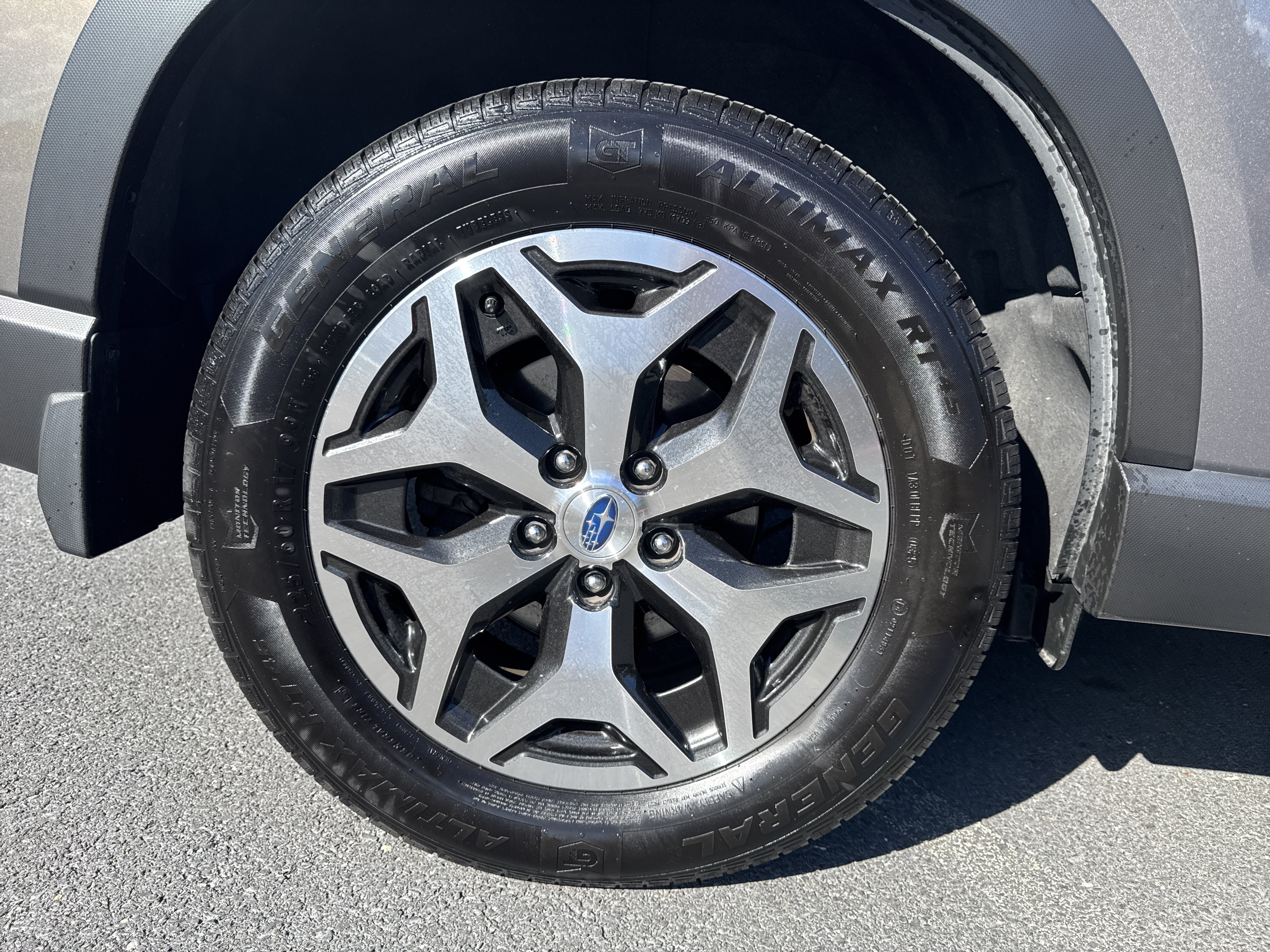 Used 2021 Subaru Forester Premium AWD/4WD image 30