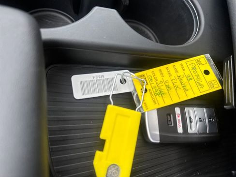 Used 2023 Acura TLX w/ Technology Package image 28