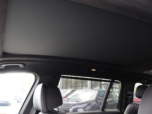 Used 2026 BMW X7 M60i image 24