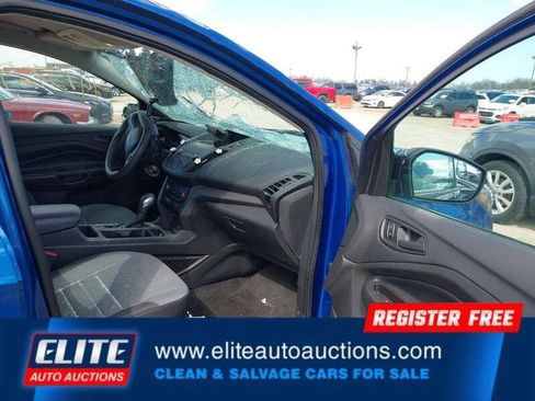 Used 2019 Ford Escape S FWD image 9