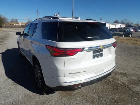 Used 2022 Chevrolet Traverse High Country w/ LPO, Floor Liner Package image 9