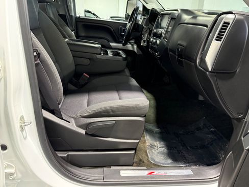 Used 2016 Chevrolet Silverado 2500 LT w/ LT Convenience Package image 36