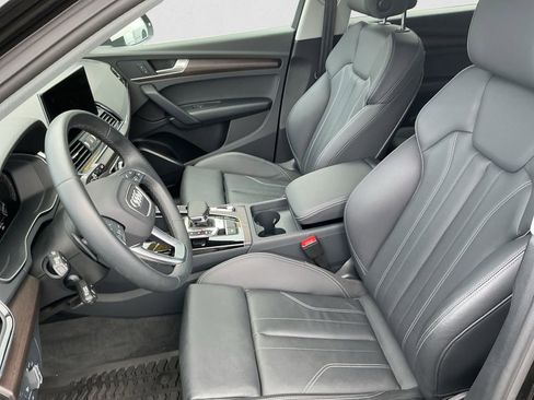 Used 2024 Audi Q5 e Premium w/ Convenience Package AWD/4WD image 10