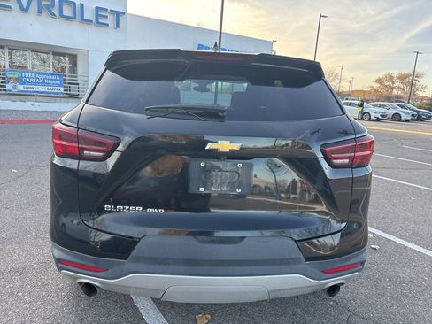 Certified 2024 Chevrolet Blazer LT image 3