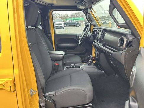 Used 2018 Jeep Wrangler Unlimited Sport S image 20