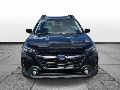 Used 2023 Subaru Outback Premium AWD/4WD image 2