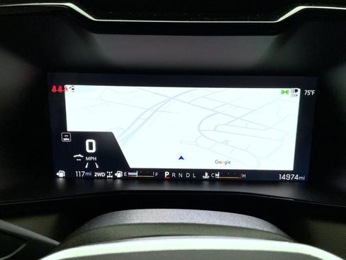 Used 2024 Chevrolet Colorado ZR2 w/ Technology Package image 11