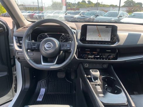 Used 2021 Nissan Rogue SL w/ Premium Package FWD image 22