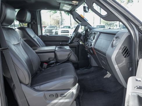 Used 2012 Ford F350 Lariat w/ Chrome Pkg image 36