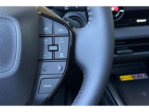 New 2026 Toyota C-HR AWD/4WD image 27
