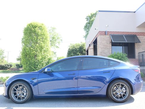 Used 2021 Tesla Model 3 Long Range AWD/4WD image 10