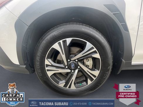 Used 2025 Subaru Crosstrek 2.5i Premium w/ Crosstrek Mirror Package AWD/4WD image 9