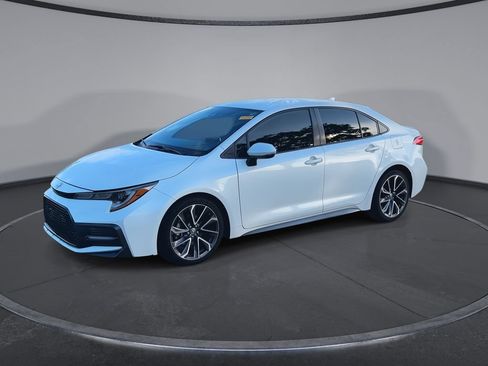 Used 2021 Toyota Corolla SE FWD image 4