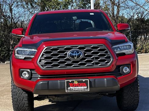 Used 2022 Toyota Tacoma TRD Off-Road w/ TRD Premium Off Road Package image 7