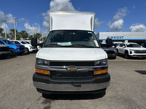 New 2025 Chevrolet Express 3500 Work Van w/ Power Convenience Package image 11