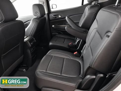 Used 2023 GMC Acadia SLT w/ Elevation Edition FWD image 19