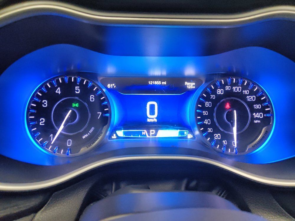Used 2015 Chrysler 200 C w/ Navigation & Sound Group I FWD image 23