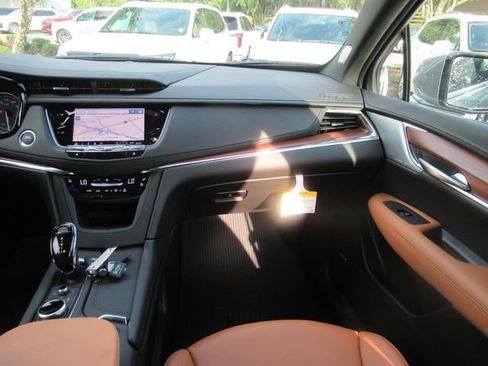 New 2025 Cadillac XT5 Premium Luxury w/ Technology Package image 13