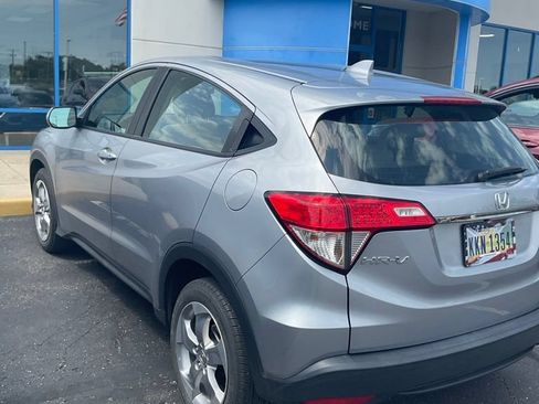 Used 2021 Honda HR-V LX image 3