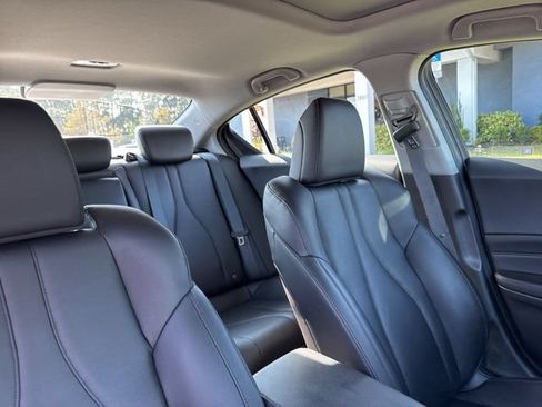 Used 2019 Acura ILX FWD image 12
