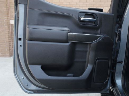 Used 2019 GMC Sierra 1500 AT4 w/ AT4 Premium Package AWD/4WD image 17
