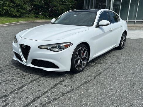 Used 2020 Alfa Romeo Giulia Ti w/ Active Blind Spot Package RWD image 1