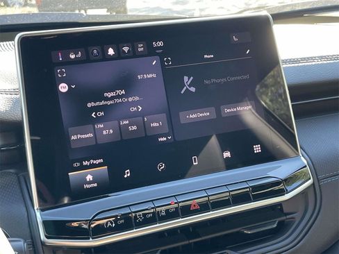 New 2026 Jeep Compass Latitude image 17