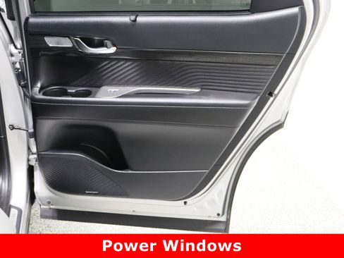 Used 2025 Hyundai Palisade Calligraphy image 39