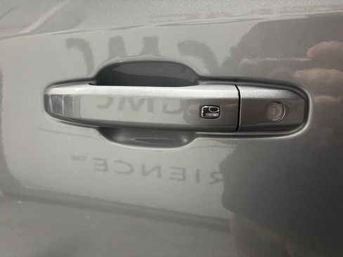 New 2026 GMC Sierra 1500 SLE w/ Preferred Package image 10