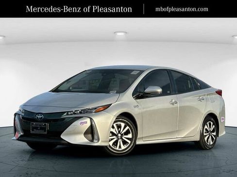 Used 2019 Toyota Prius Prime Premium image 1