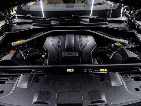 Used 2023 Land Rover Range Rover Autobiography image 57