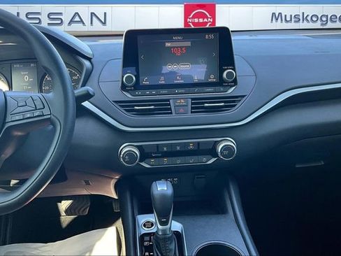 New 2025 Nissan Altima 2.5 S image 7