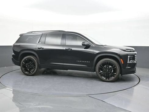 New 2026 Chevrolet Traverse LT w/ LPO, Floor Liner Package FWD image 13