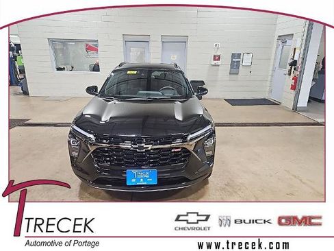 New 2026 Chevrolet Trax RS w/ Driver Confidence Package FWD image 1