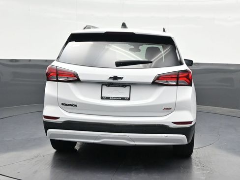 Used 2023 Chevrolet Equinox RS w/ RS Leather Package FWD image 4