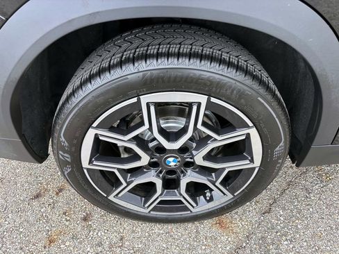 Certified 2025 BMW X2 xDrive28i image 10