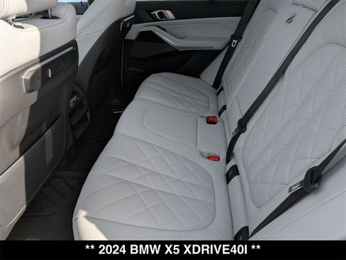 Certified 2024 BMW X5 xDrive40i w/ M Sport Package image 24