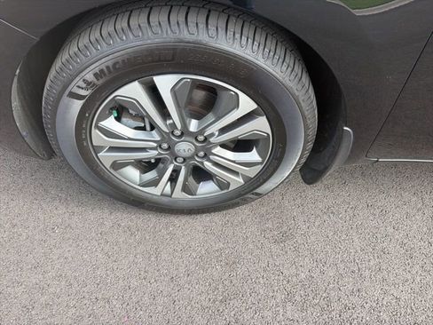 Used 2019 Kia Sedona SX FWD image 5